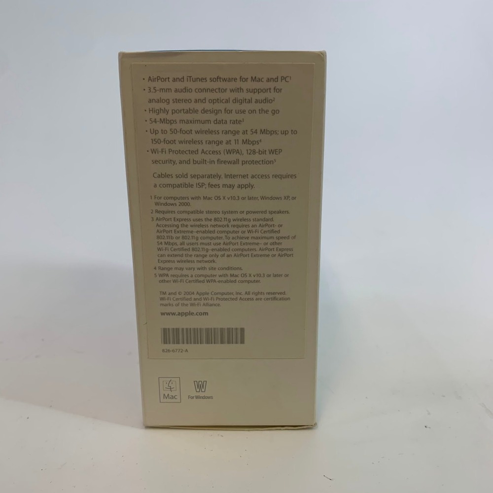 Apple AirPort Express Base Station 802.11g Wireless Router Model A1084 - Picture 9 of 11